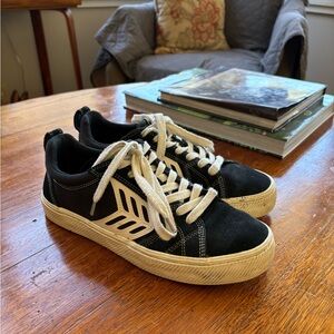 Black Cariuma Sneakers